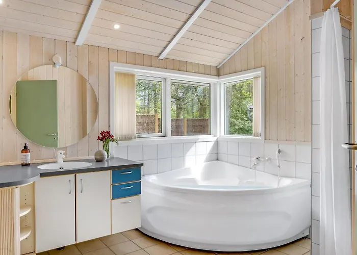 Vakantiehuis Beautiful In With Wifi *